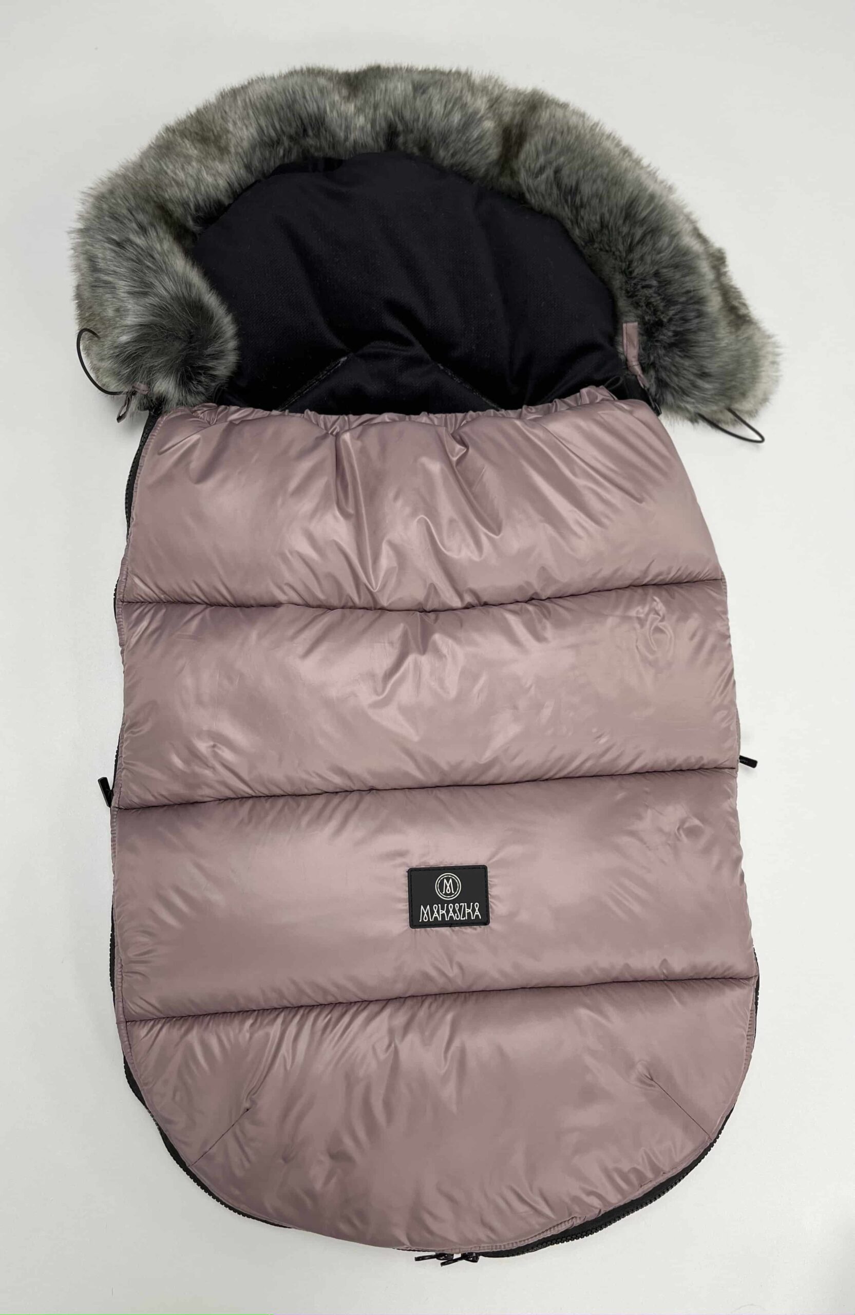 Babylux_Makaszka_Winter_Fussack_rosa_Richterswil_Jungs_Maedchen