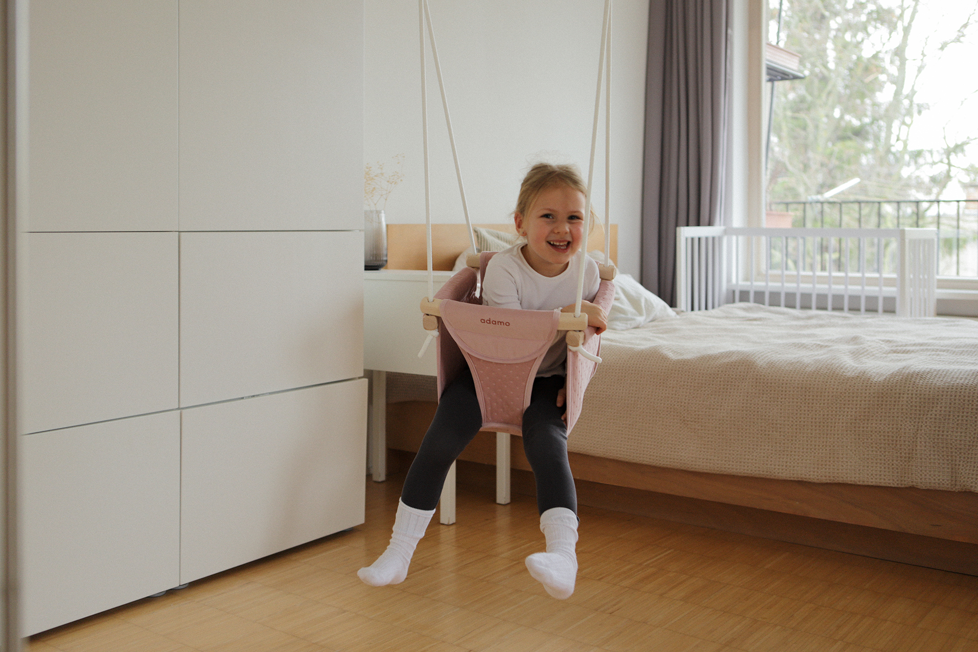 Adamo Baby- und Kinder Schaukel - Rosa – Bild 7