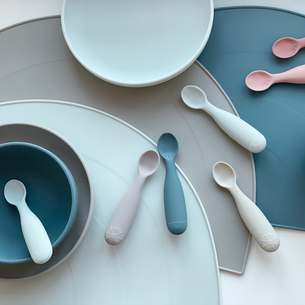 Babylux_CamCamCopenhagen_Schweiz_Baby_silikon_Teller_Schale_Baby_Kinder_Esen_richterswil_blau