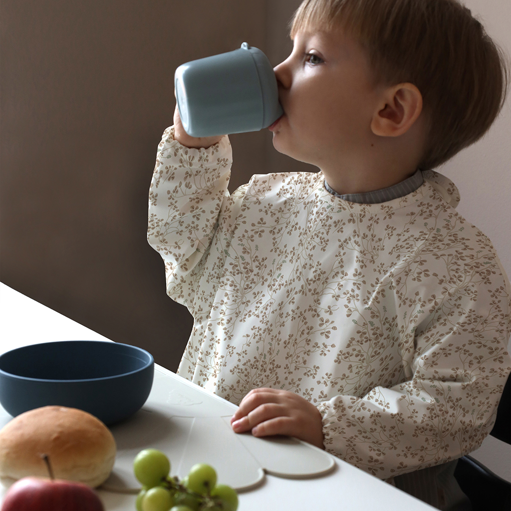 Babylux_CamCamCopenhagen_Schweiz_Baby_silikon_Teller_Schale_Baby_Kinder_Esen_richterswil_blau