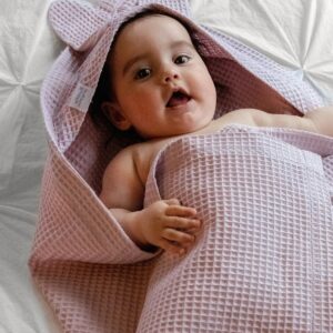 Baby_Badetuch_pink_Babylux_Schweiz_Baden_Baumwolle